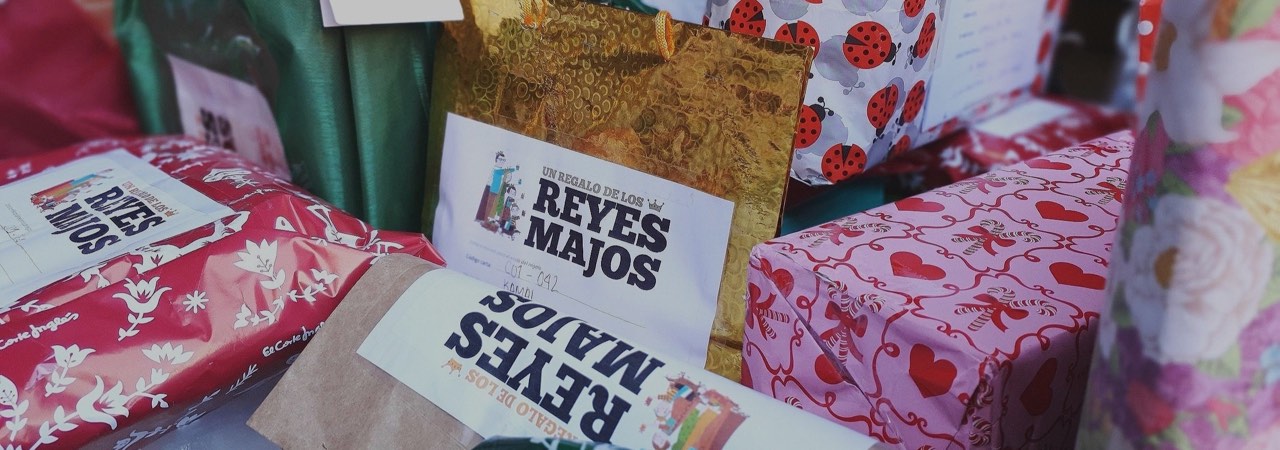 Regalos con la etiqueta de Reyes Majos