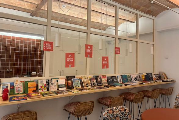 Rincón de libros solidarios, un proyecto cultural y sencillo para tu empresa