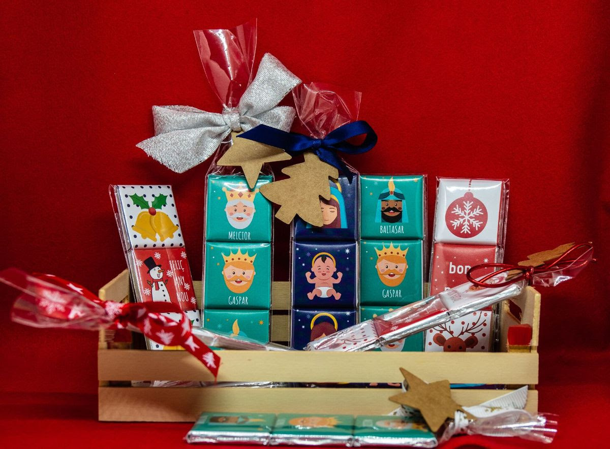 NAVIDAD SOLIDARIA. Dulces y detalles solidarios hechos a mano