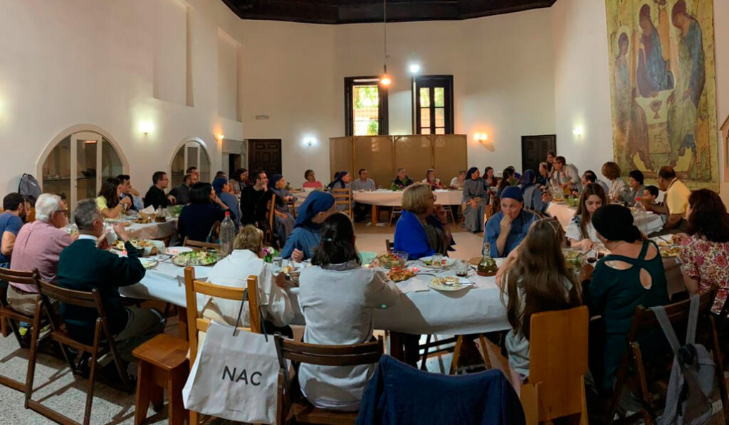 350€ para 2 placas de cocina para el comedor social de Valencia de las Hermanitas del Cordero