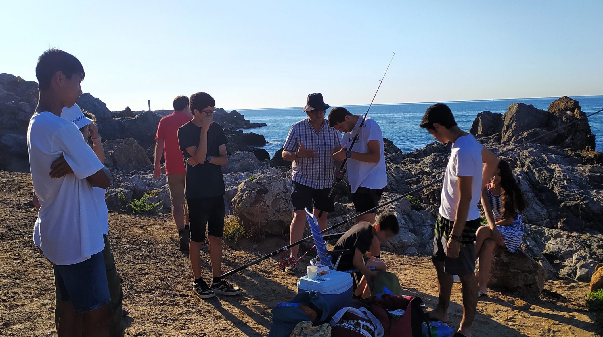 150€ para comprar cañas y material de pesca para los chicos de Proyecto Lázaro
