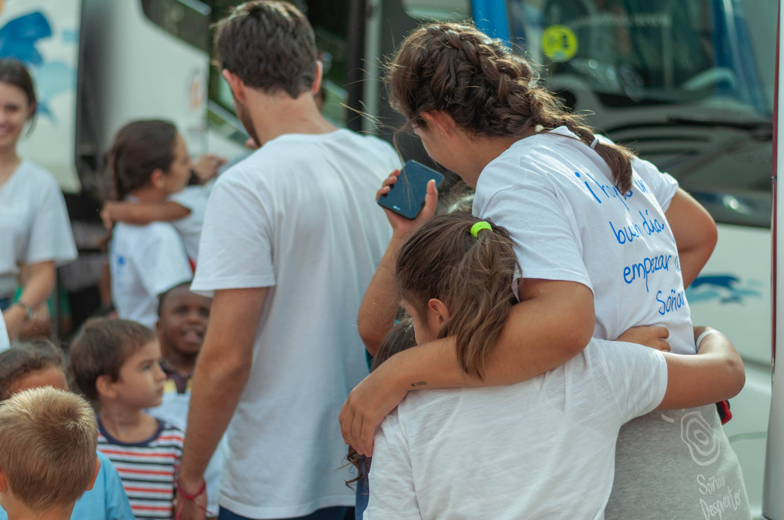 VERANO SOLIDARIO. Material y ayuda económica para campamentos de menores